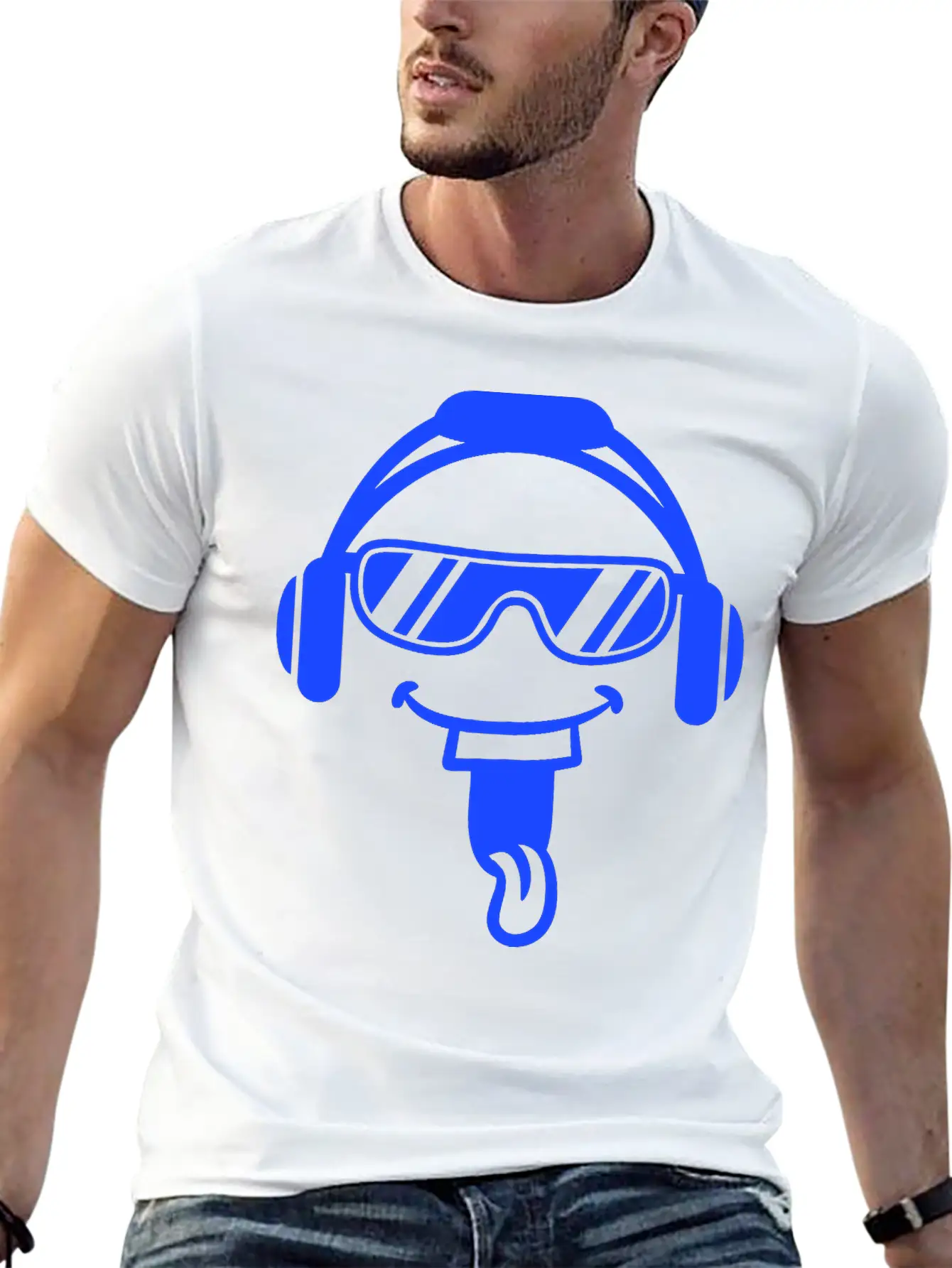DJ Face Laughing Happy Head Sunglasses Music Party Simple Everyday Graphic Tee – Lightweight Summer Wear