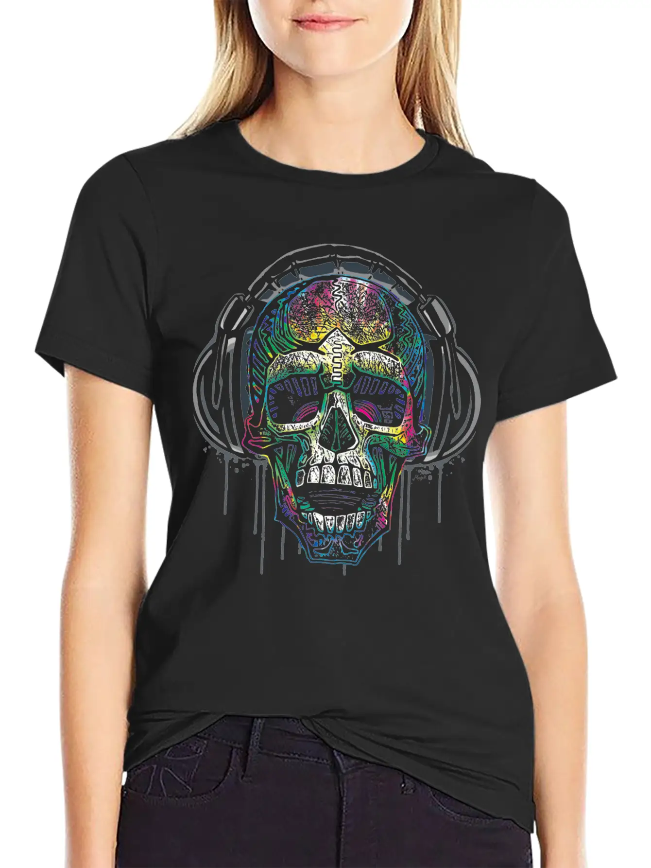 Dripping Skull Chilling With Music Headphones Simple Everyday Graphic Tee – Lightweight Summer Wear