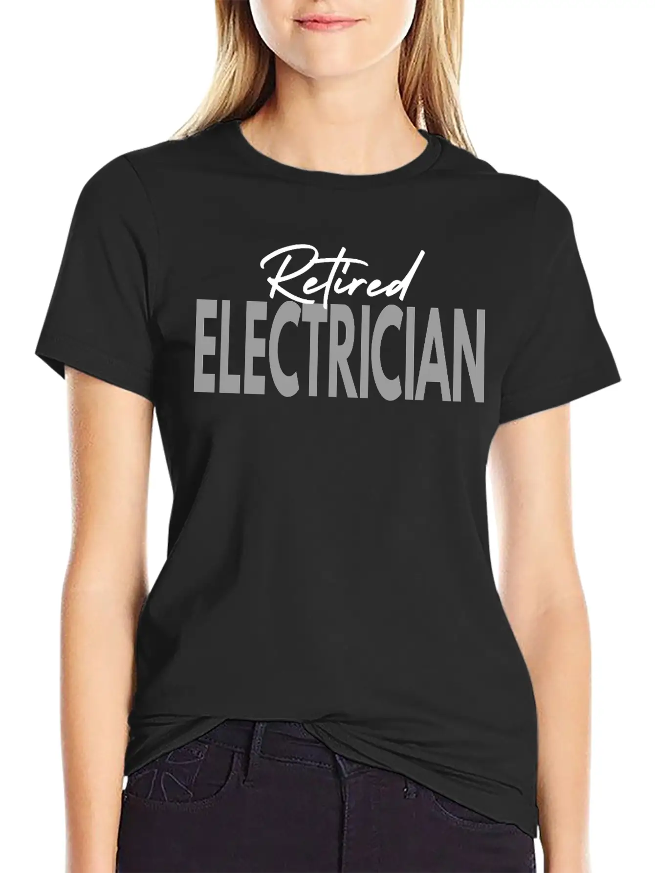 Retired Electrician Casual Graphic T-Shirt – Simple And Comfortable Daily Wear