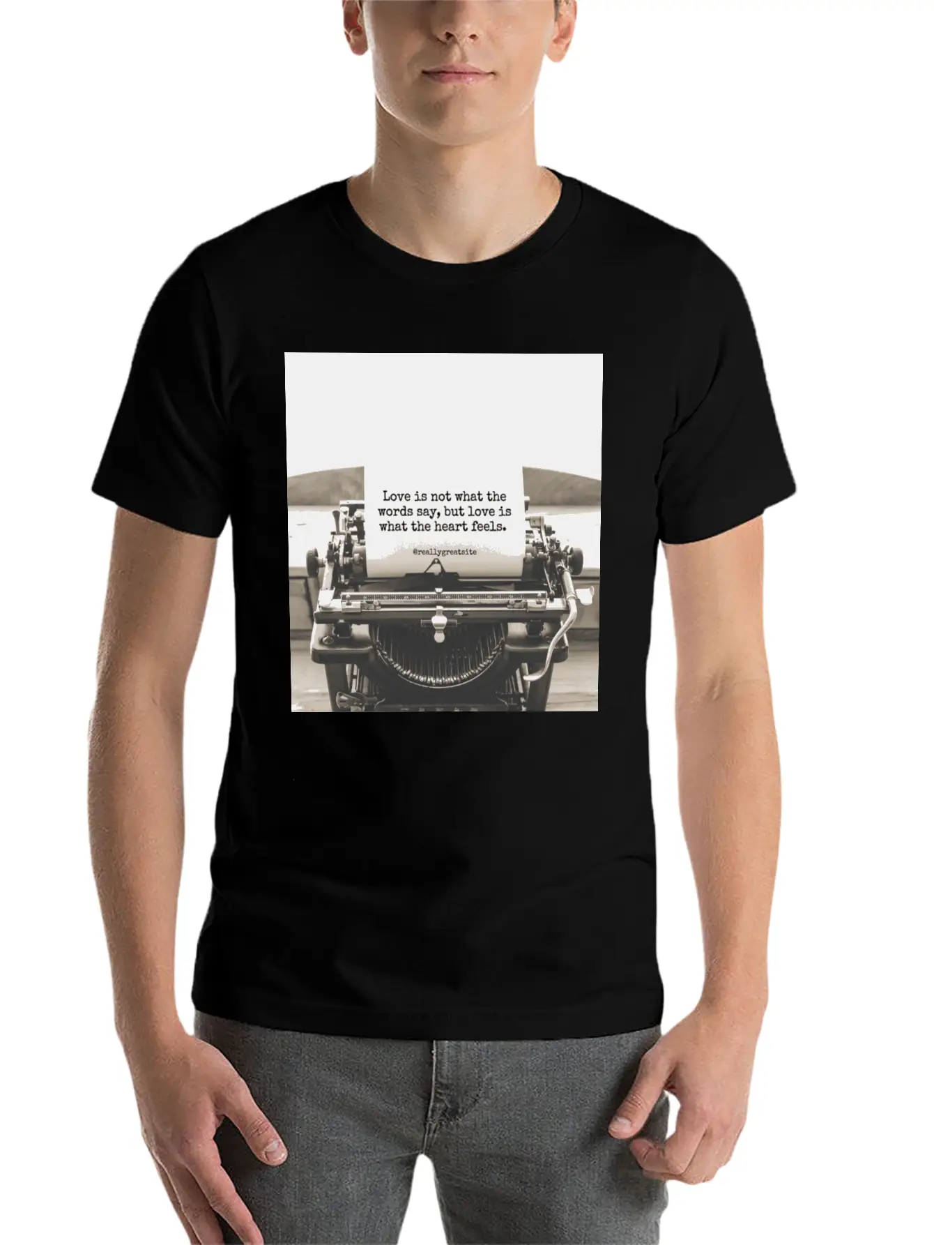 TRUE LOVE Casual Graphic T-Shirt – Simple And Comfortable Daily Wear