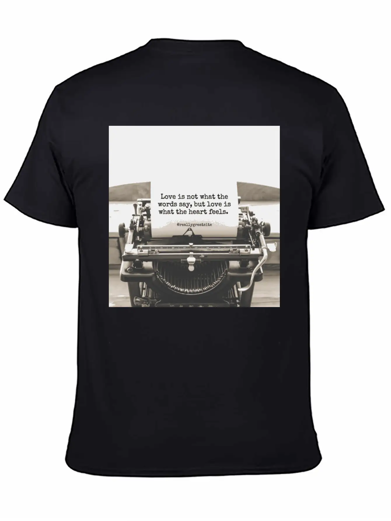 TRUE LOVE Casual Graphic T-Shirt – Simple And Comfortable Daily Wear
